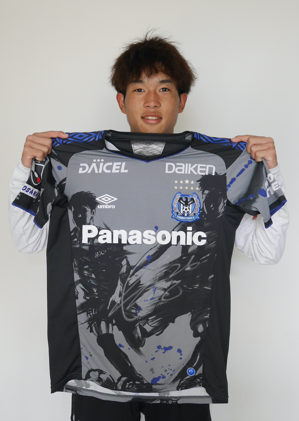 HATTRICK（ハットトリック）-選手の想いをファンへ届ける公式