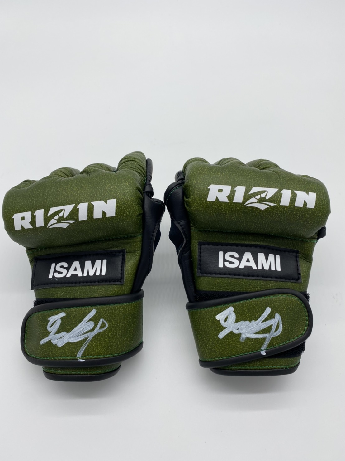 HATTRICK（ハットトリック）-選手の想いをファンへ届ける公式