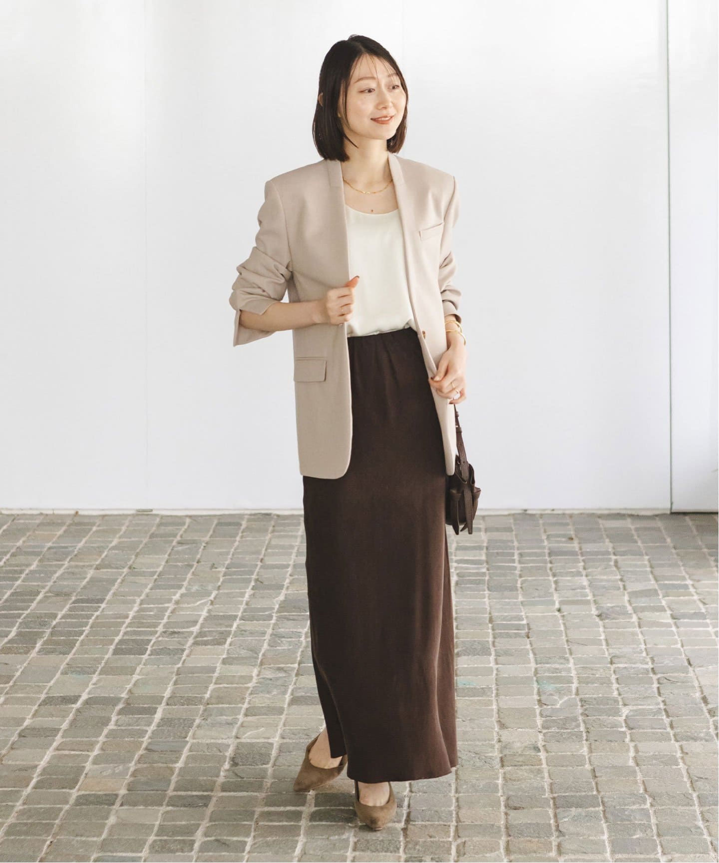 キュプラサテンナローAラインスカート（ロング・マキシ丈スカート