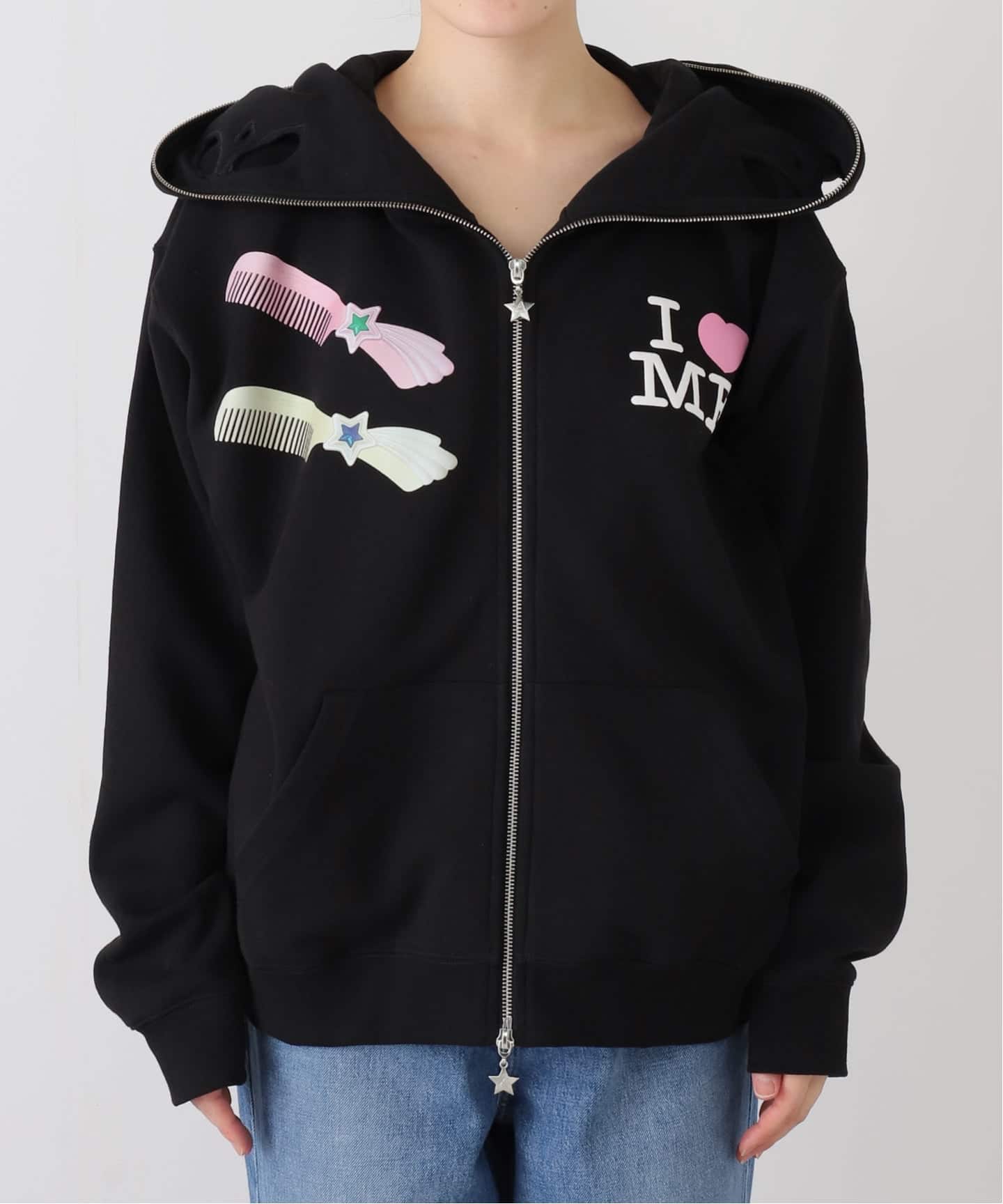 Ashley Williams / アシュリー・ウィリアムズ】 BUTTERFLY HOODIE