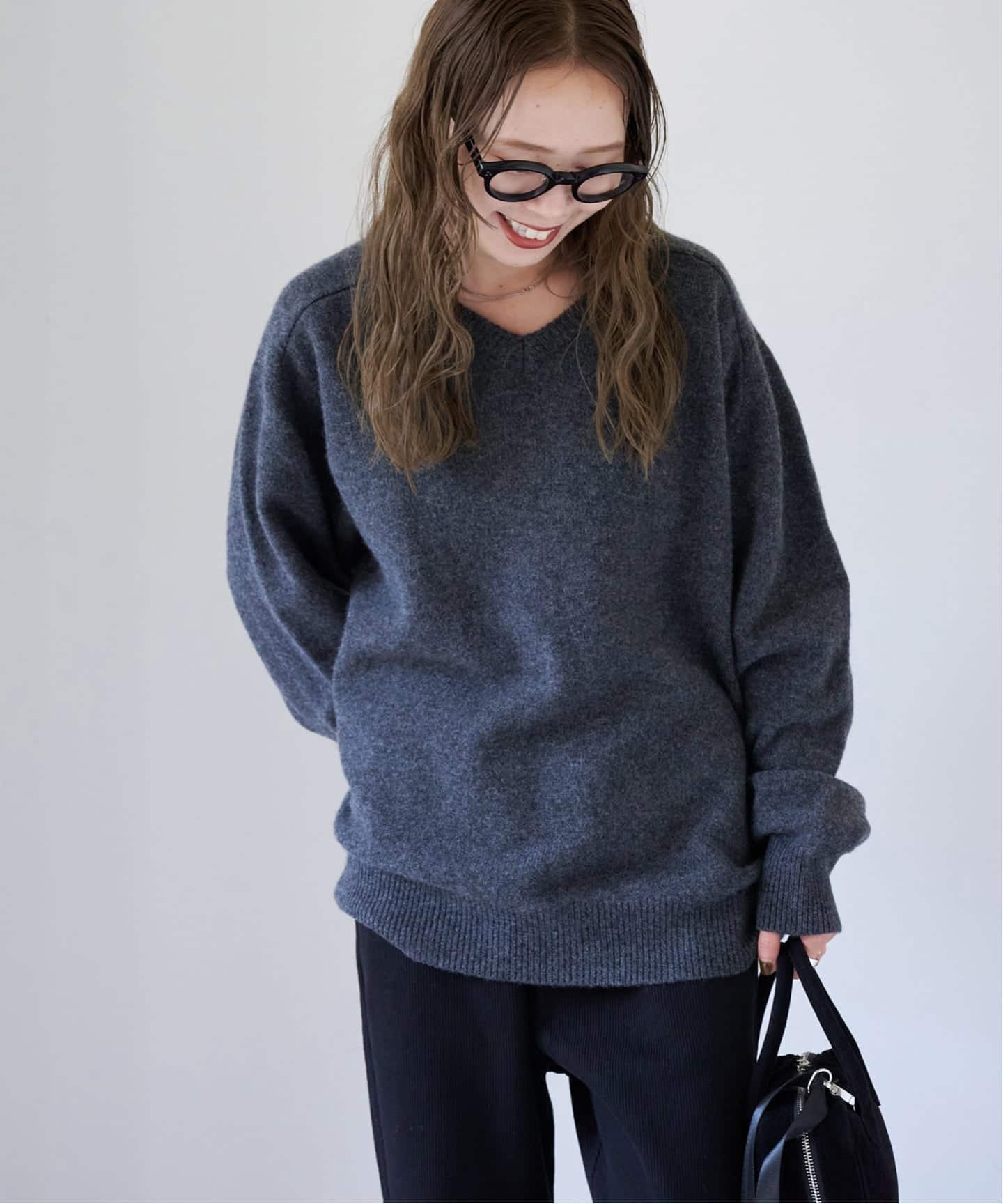 シグネチャー7G Vネックプルオーバー ウール100%（ニット／セーター