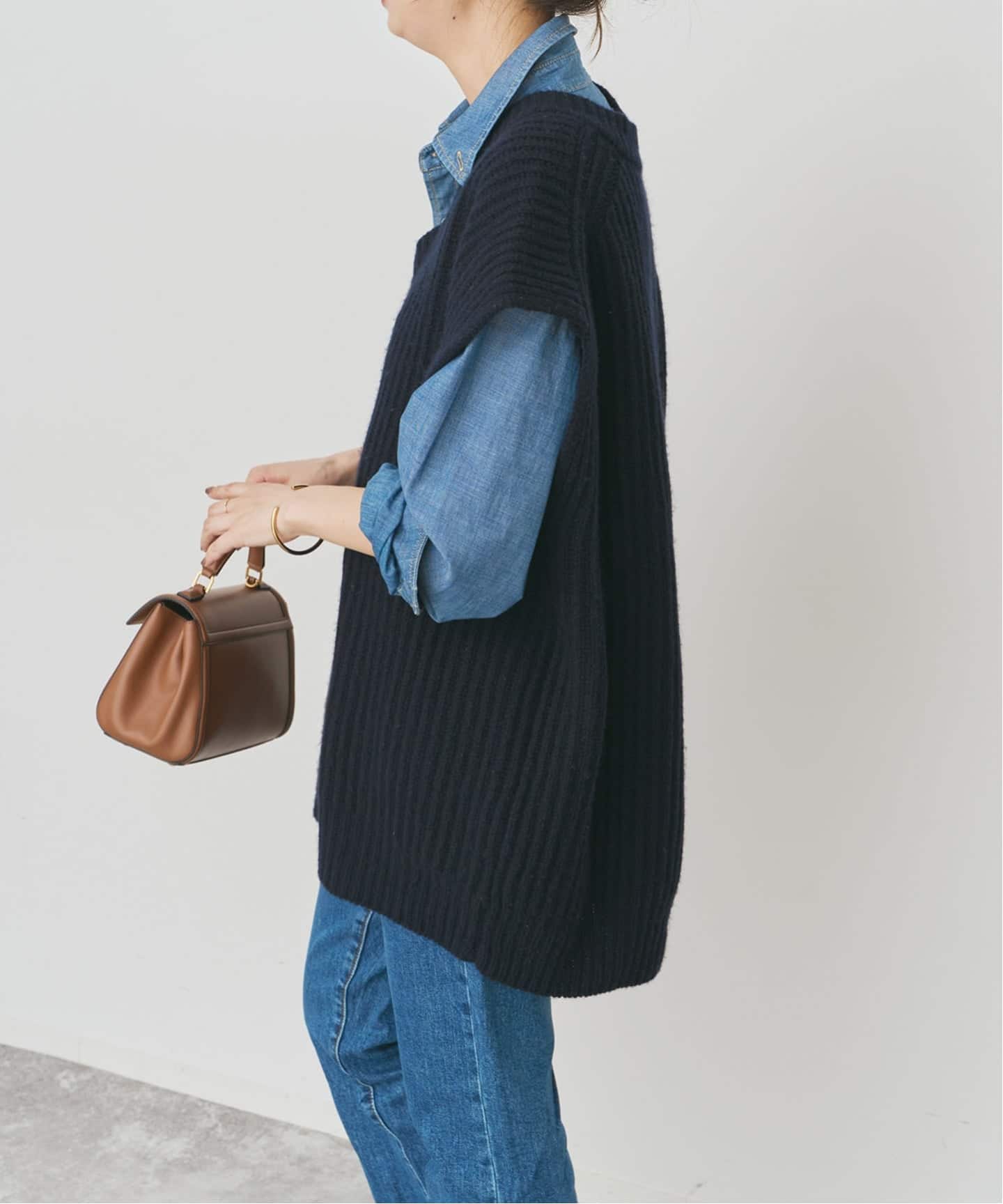 オーバーサイズVネックニットベスト（ベスト）｜Spick and Span