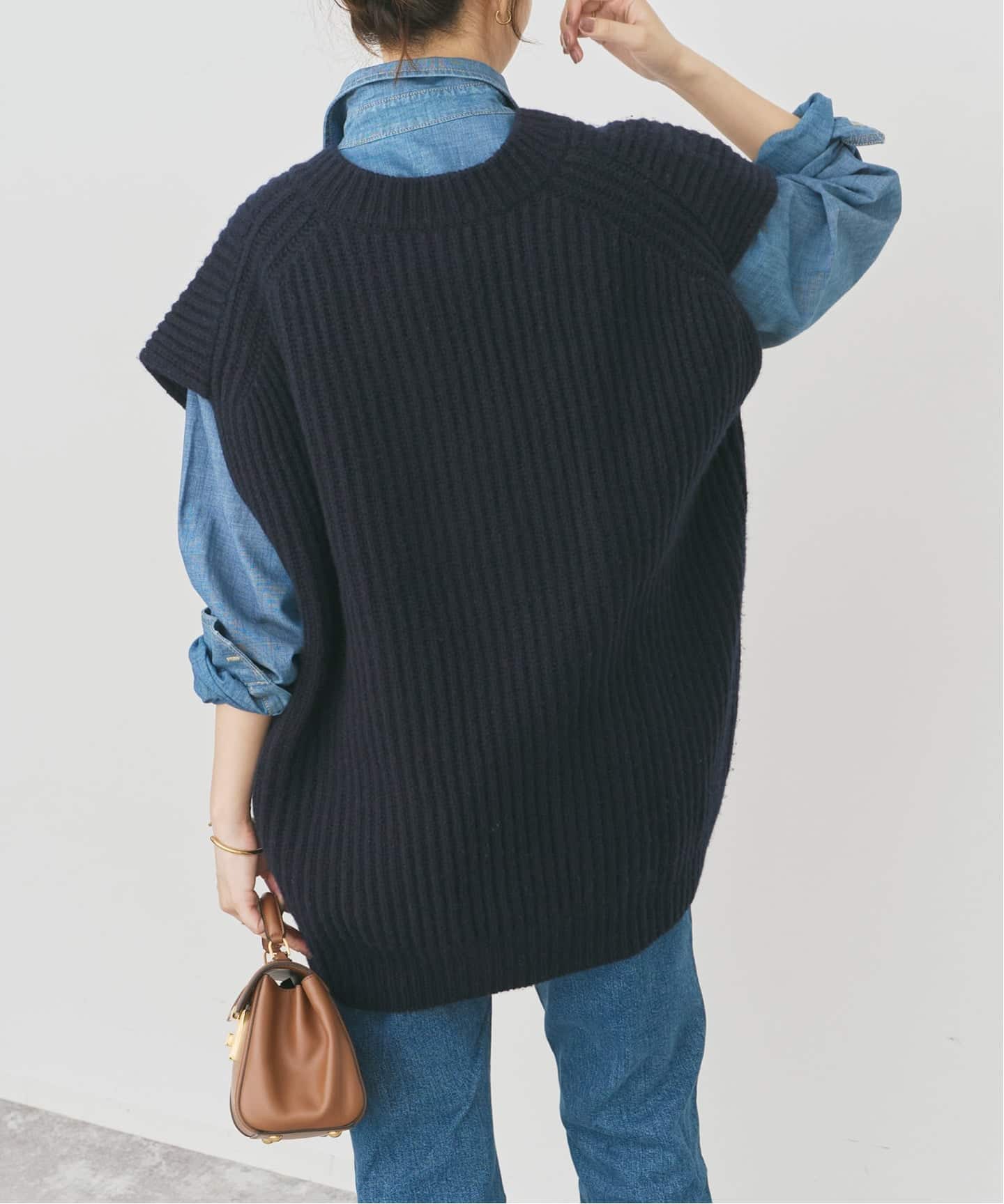 オーバーサイズVネックニットベスト（ベスト）｜Spick and Span