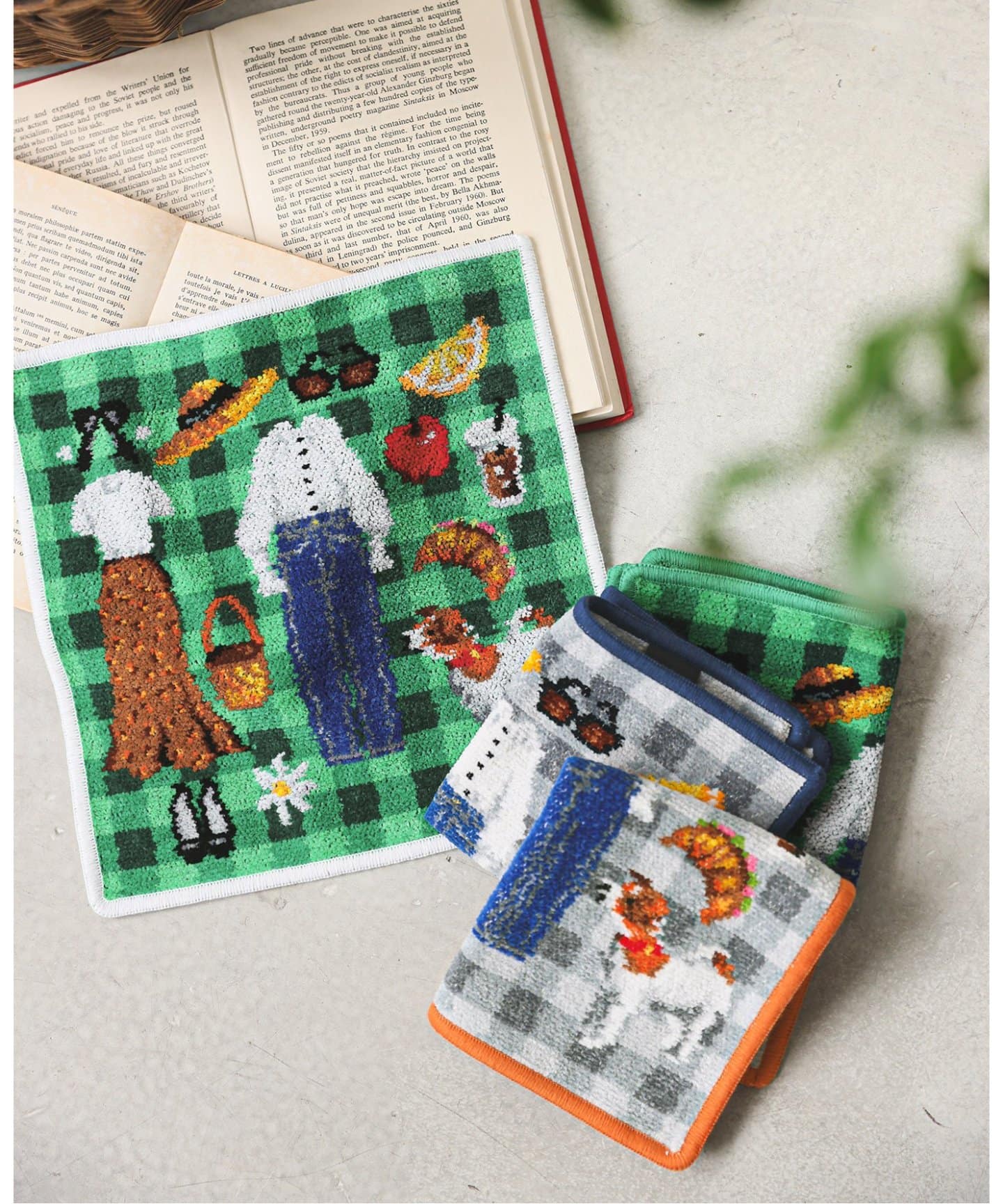 FEILER/フェイラー】別注 PIQUE-NIQUE IENA 25*25（ネイビー