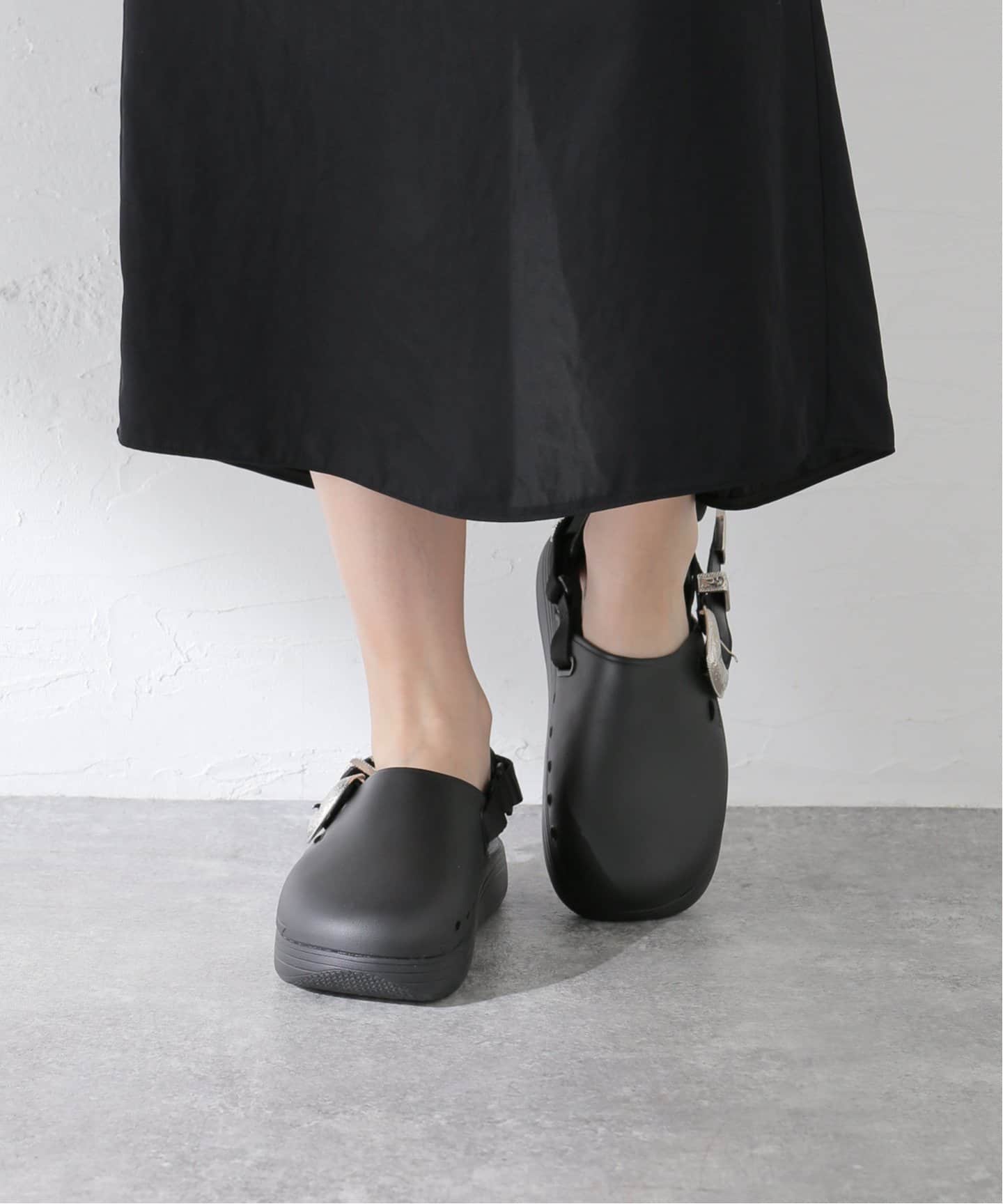 TOGA*SUICOKE/トーガ × スイコック】CAPPO SP：サンダル（サンダル