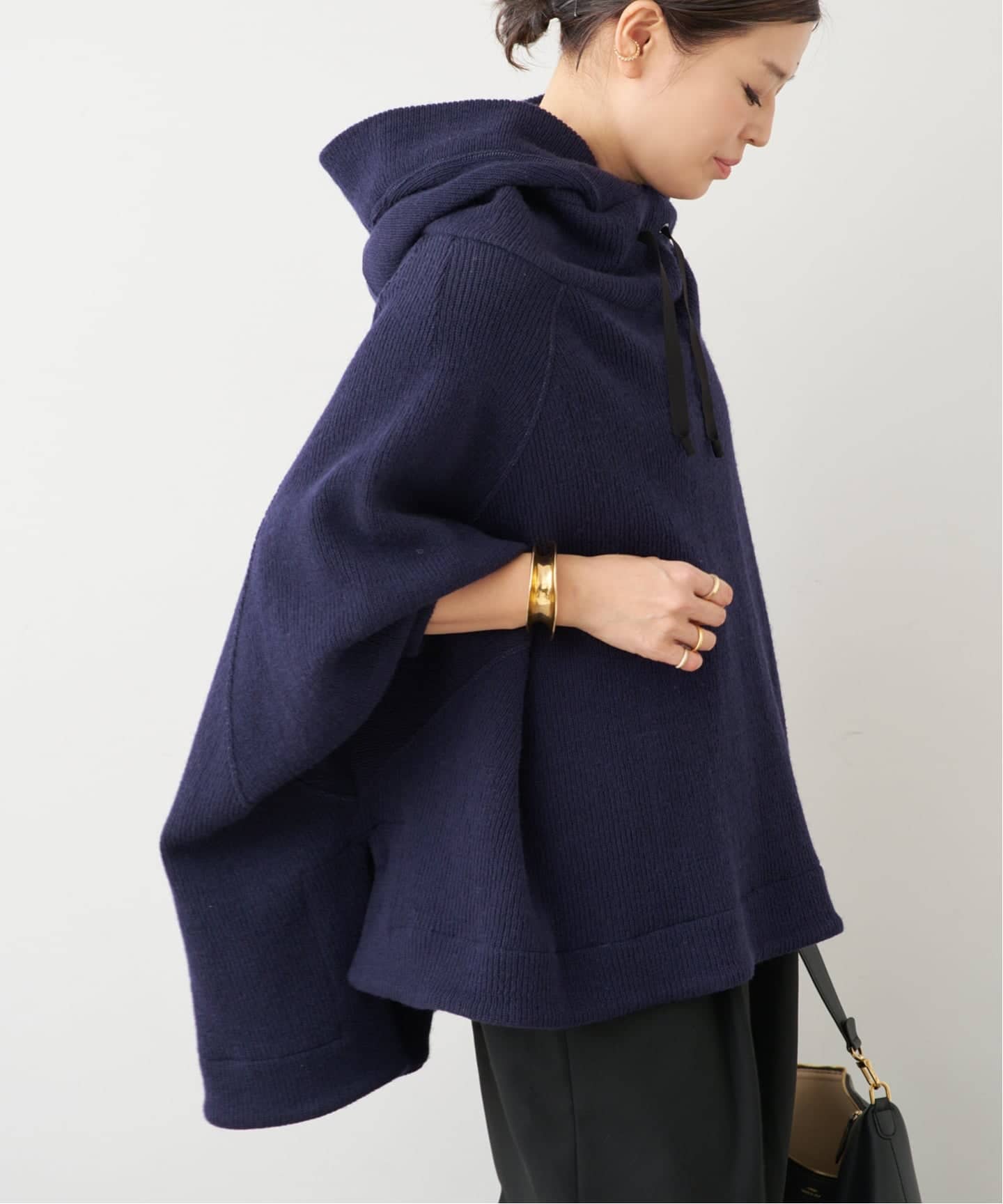 COGTHEBIGSMOKE/コグ ザ ビッグスモーク】DIXIE HOODY（ニット