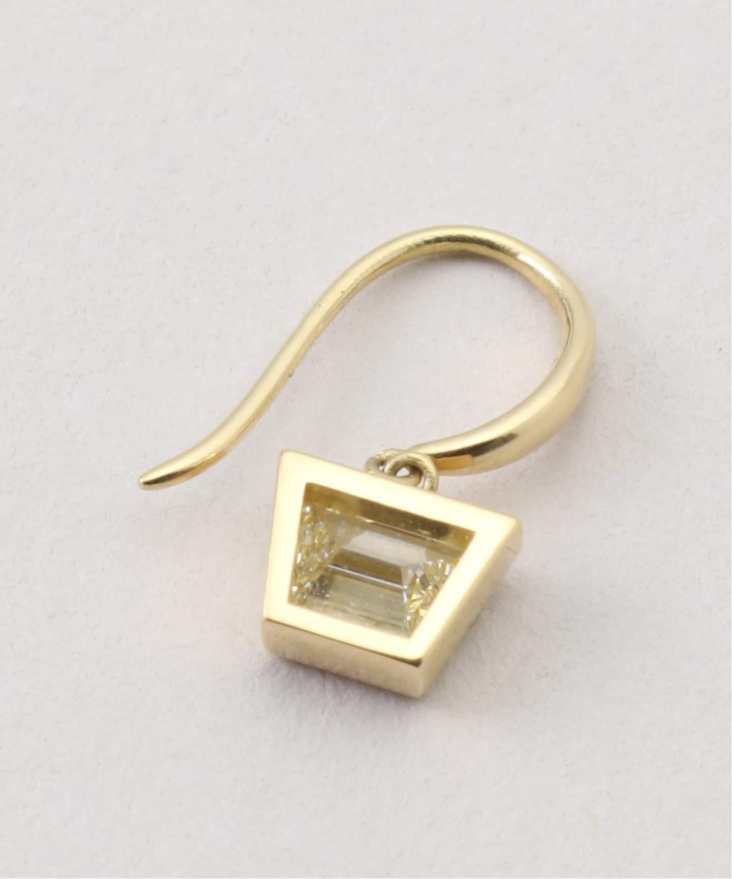 LAAINA/ラアイナ】DIAMOND EARRING（片耳のみ）0.53ct（ピアス（片耳用