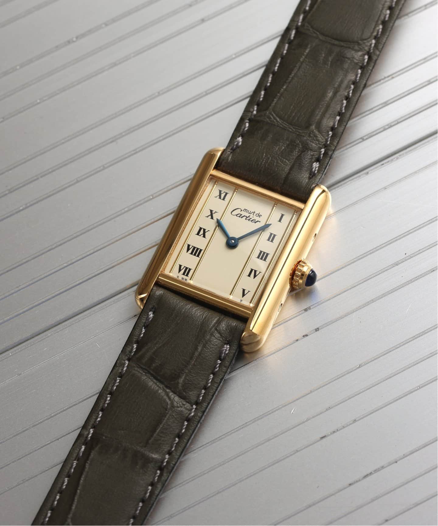 Cartier / カルティエ】must de Cartier Tank SM Vertical roman