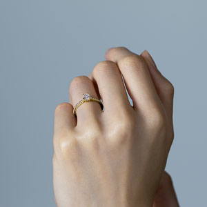 K18YG プレイズ エメラルドカット ダイヤモンド エタニティタイプ