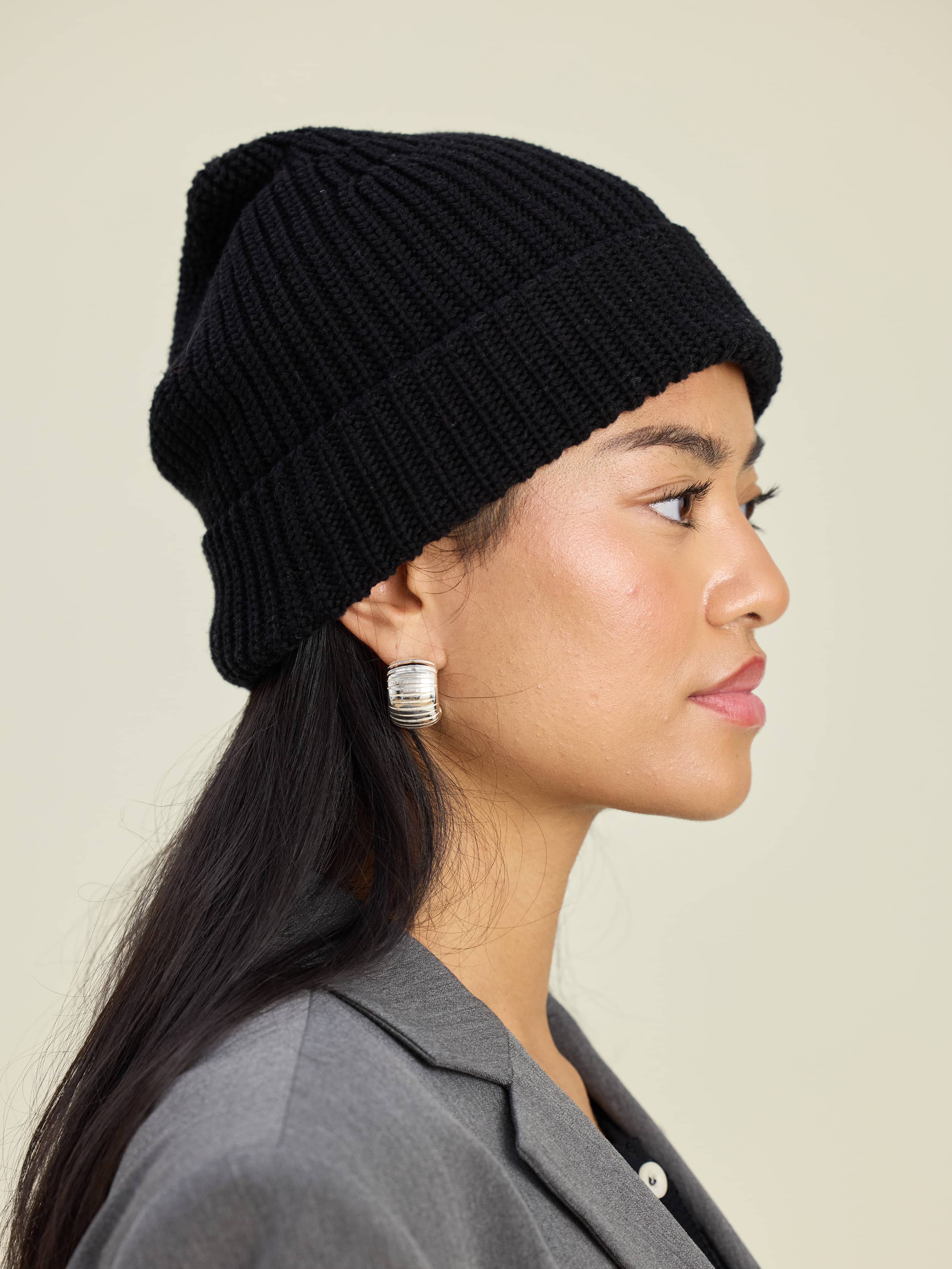 Knitted Beanie Black - Black | Djerf Avenue