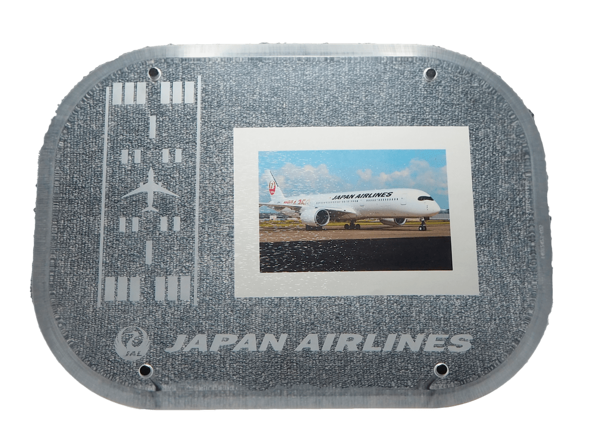 キャビンウインドウフォトフレーム - ヨコハマ経済新聞