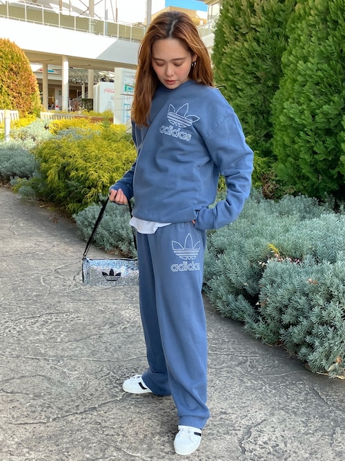 アディダス オリジナルスショップ ららぽーと新三郷OSさんのスウェット