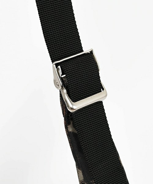 LAD MUSICIAN（ラッドミュージシャン）の「LEOPARD SHOULDER BAG