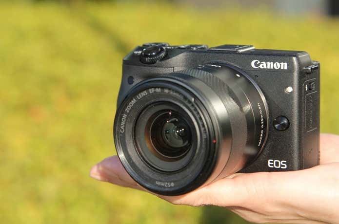 canonミラーレス一眼カメラまとめ！人気機種とレンズの紹介 | YAMA