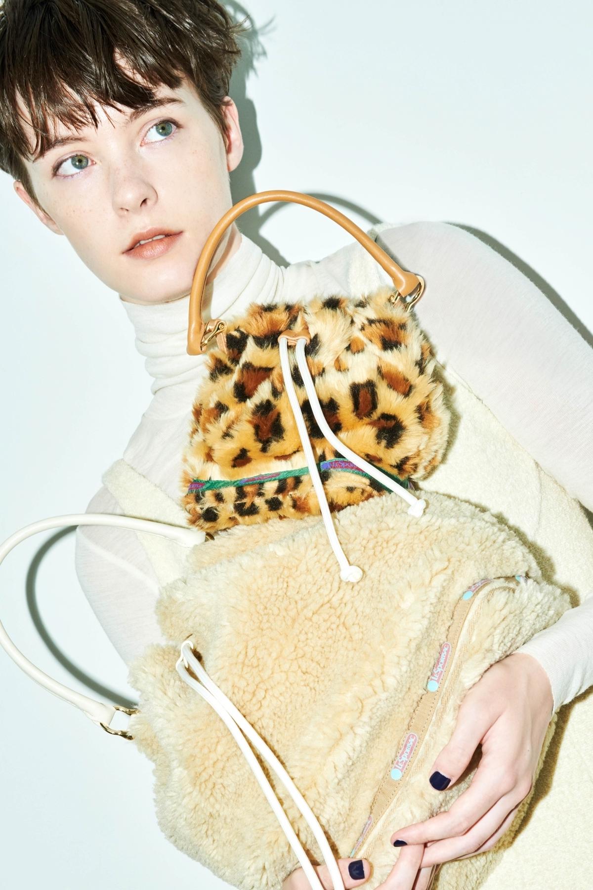 スペシャルな『レスポートサック アトリエ』のバッグはおしゃれで実用