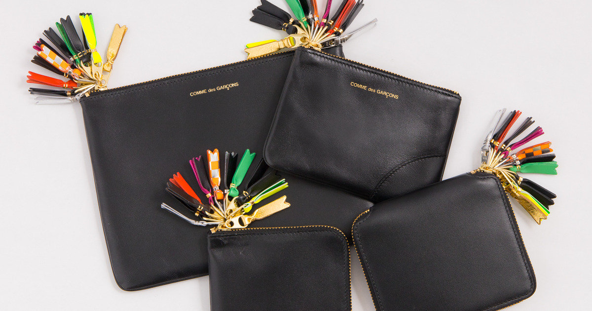 12個のジッパープルがアイコニック！【ウォレット・コム デ ギャルソン