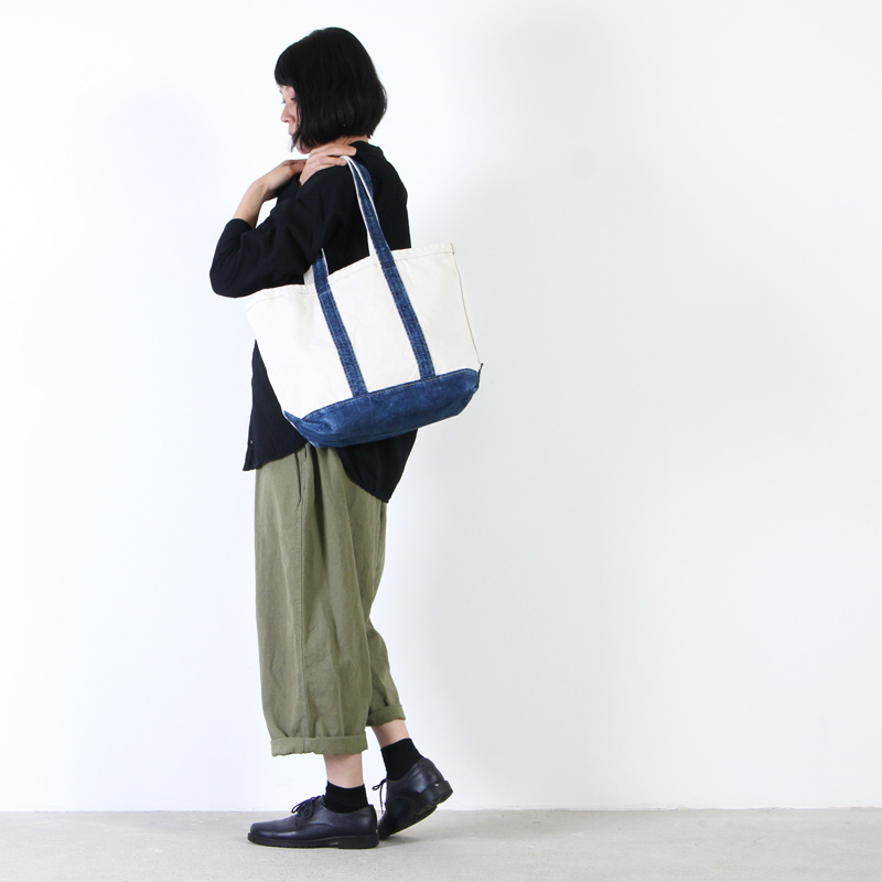 DAILY WARDROBE INDUSTRY (デイリーワードローブインダストリー) DAILY