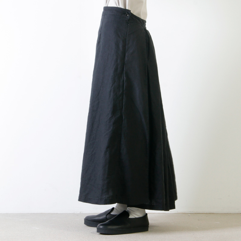 GARMENT REPRODUCTION OF WORKERS (ガーメントリプロダクションオブ