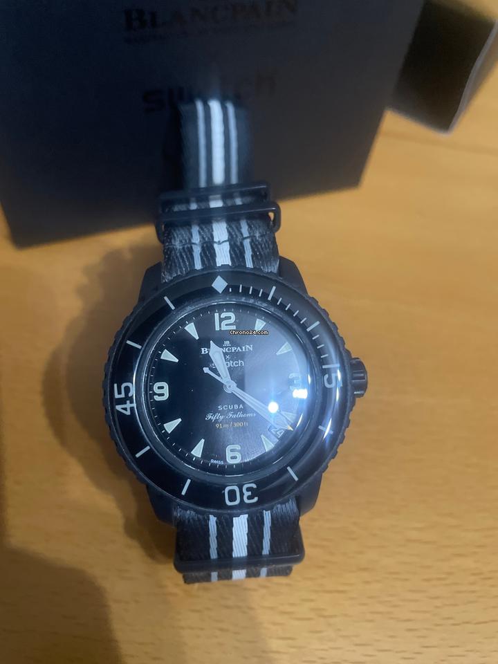 スウォッチSO35B400を購入する | Chrono24