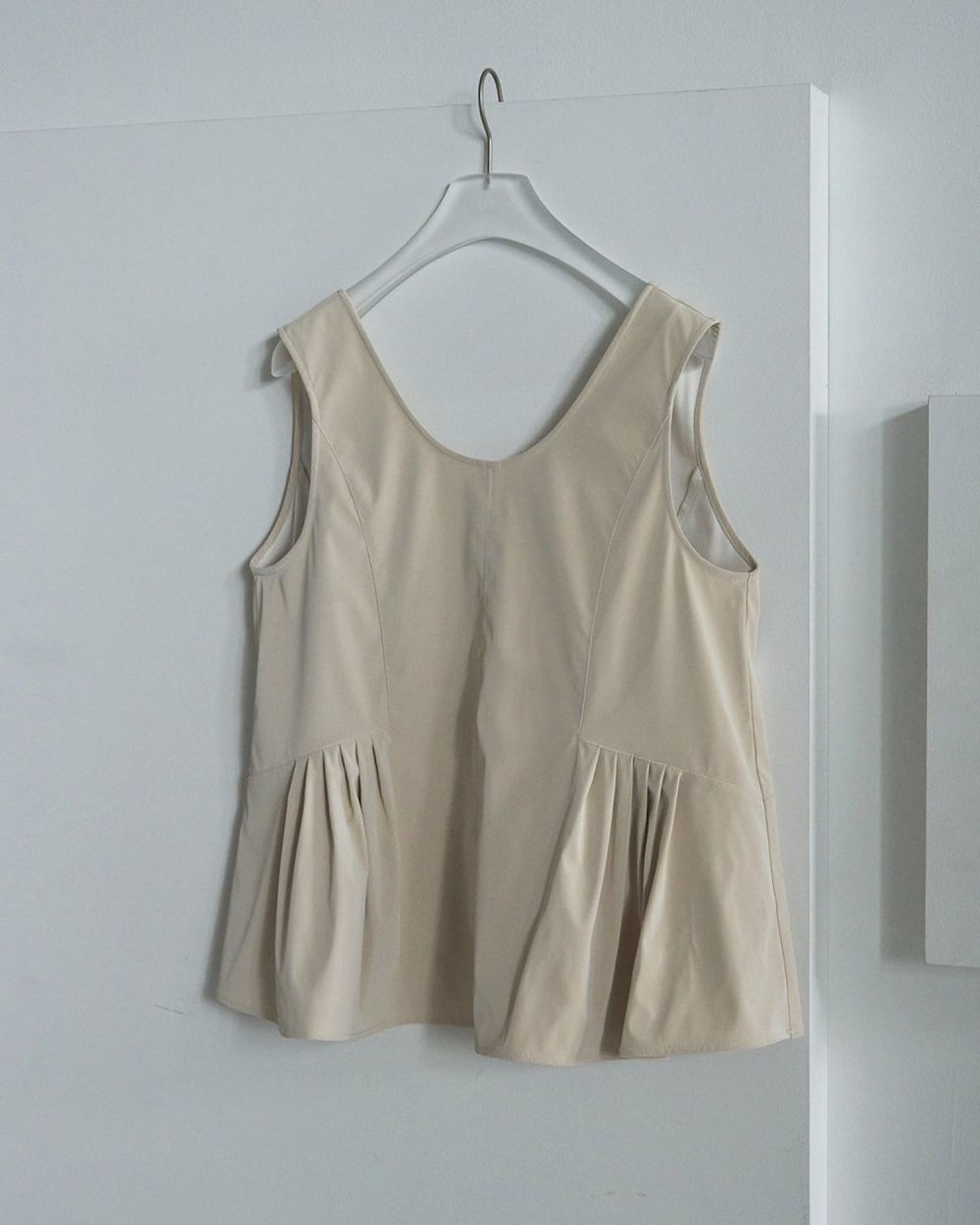 ànuke online store（アンヌーク） / Uneck Peplum TopsUneck Peplum