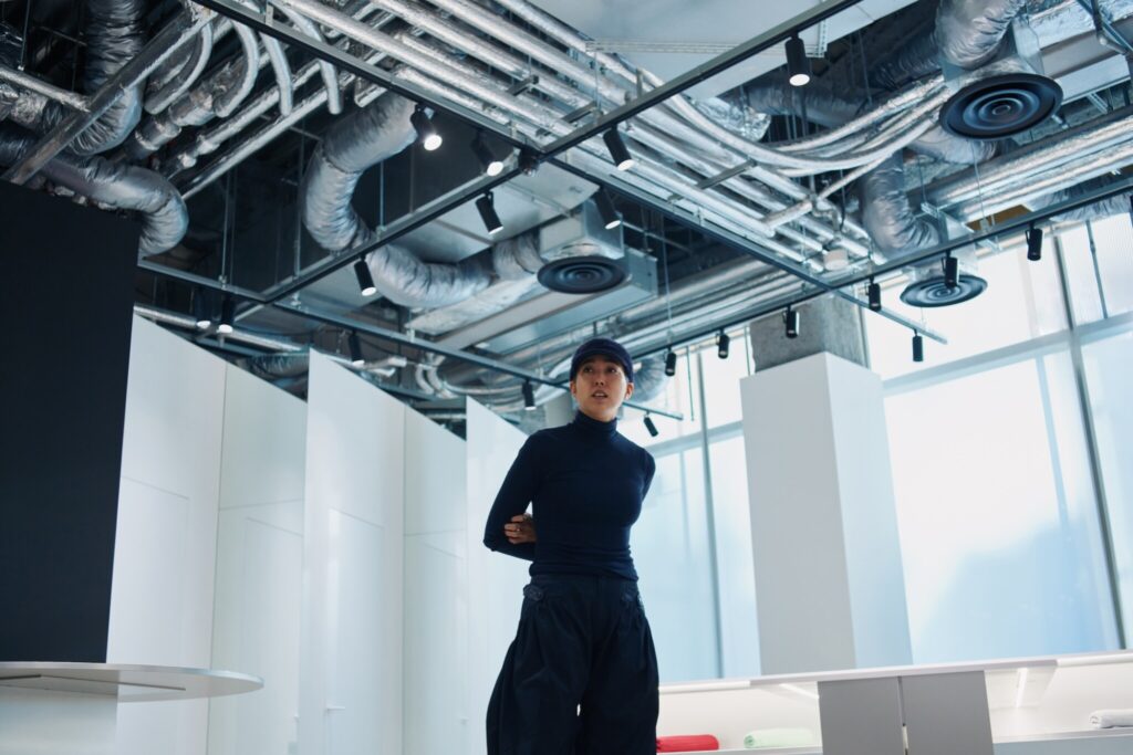 PLEATS PLEASE ISSEY MIYAKE / ROPPONGI』がリニューアル。デザインを