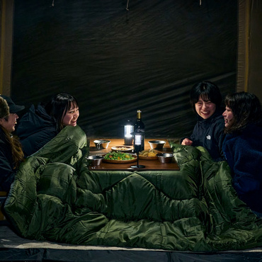 冬キャンプの新定番！ Alpen Outdoors キャンプ用『こたつユニット』の