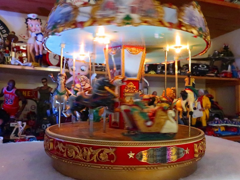 ☆激レア☆ミスタークリスマス Mr.Christmas メリーゴーランド