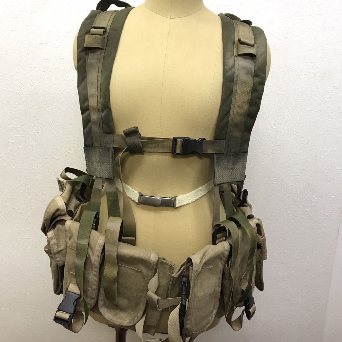 送料無料 Blackhawk ISSAK ライフルマンHハーネス 旧タグ コヨーテタン