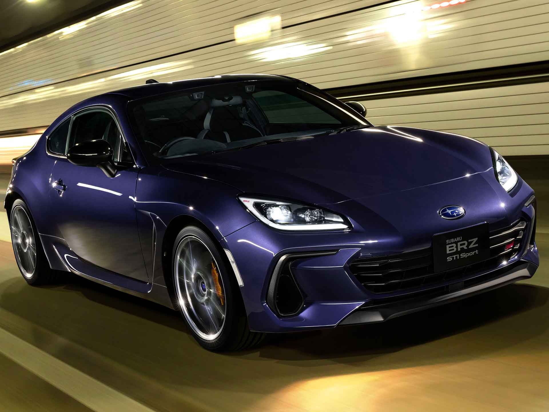 スバル 「BRZ」アグレッシブな紫に染まる限定車！東京オートサロン2025