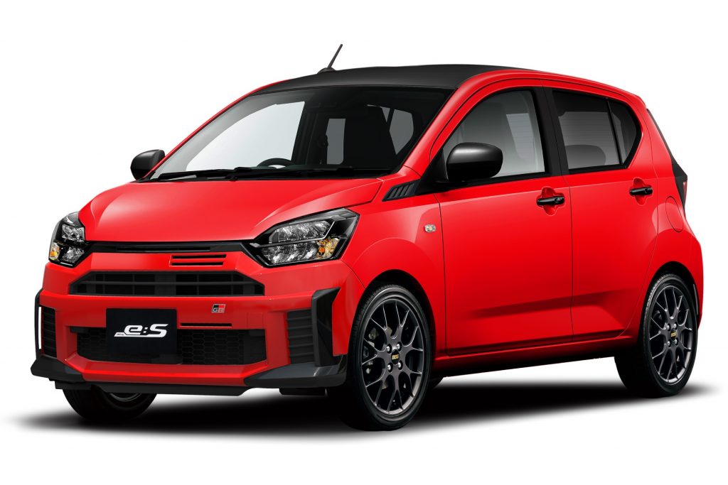 ダイハツ 新たな軽スポーツ！？ターボ＆MT仕様「ミライース」披露