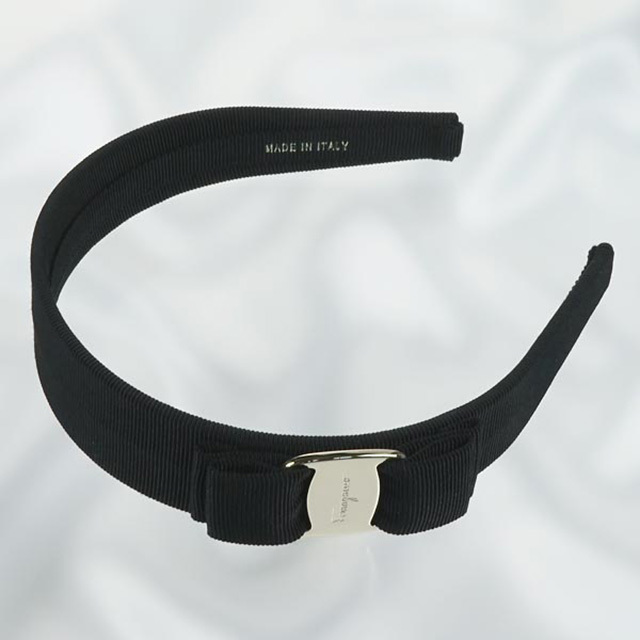 Salvatore Ferragamo サルヴァトーレフェラガモ ヘアアクセサリー VARA