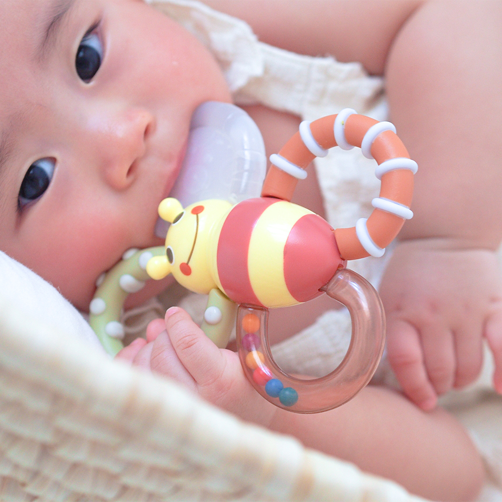 出産祝い】Sassy×BelleVie カミカミみつばち 歯固め サッシー sassy