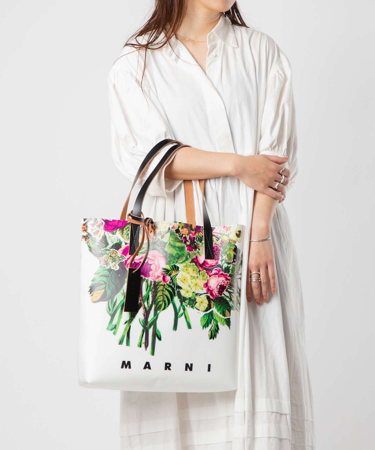 マルニ MARNI SHMPQ10A14 P6868 トートバッグ TRIBECA N/S レディース