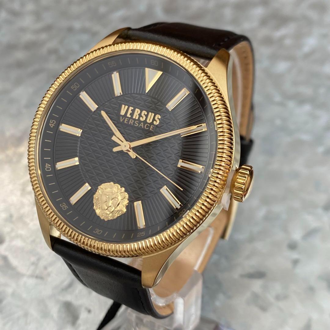 送料無料 】 VERSUS VERSACE（ヴェルサス ヴェルサーチ）メンズ腕時計