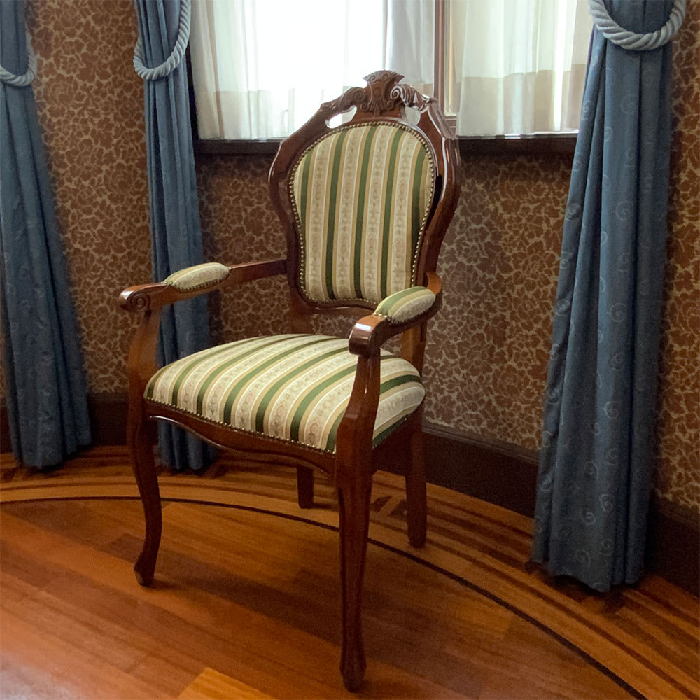 イタリア製 クラシックダイニングシリーズ ストライプアームチェア