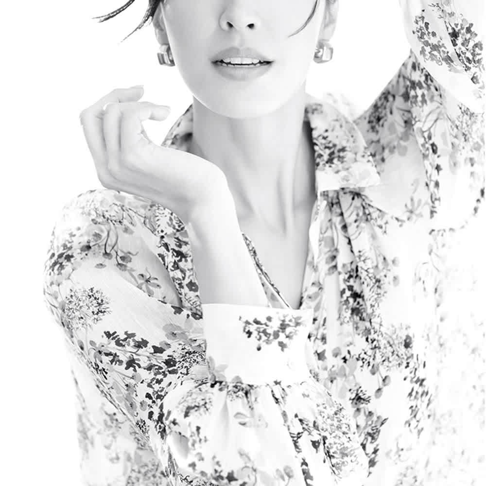 リネンシルク フラワー柄プリントブラウス 通販 - ディノス