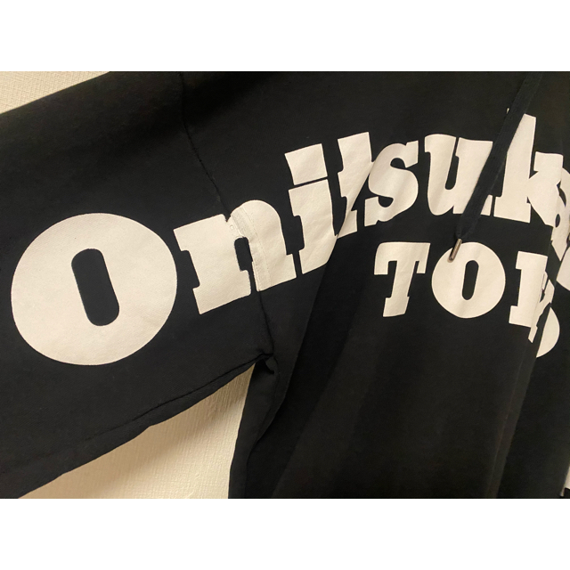 Onitsuka Tiger - 山P着用 オニツカタイガー 非売品パーカーの通販 by