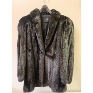 MARIO VALENTINO（毛皮/ファーコート）のフリマアイテム一覧