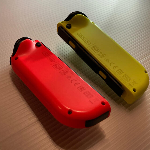 Nintendo Switch - ジョイコン ネオンイエロー ネオンレッド Switch