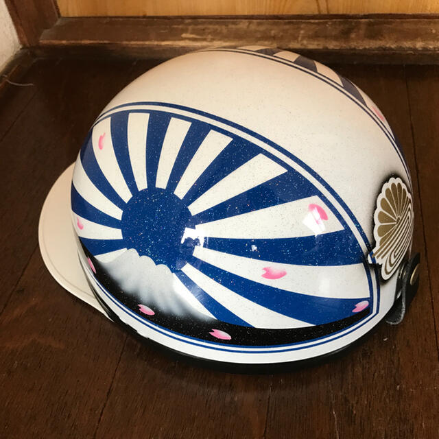 7色ラメ 桜 青白 富士日章 コルク半 ヘルメットの通販 by paint｜ラクマ