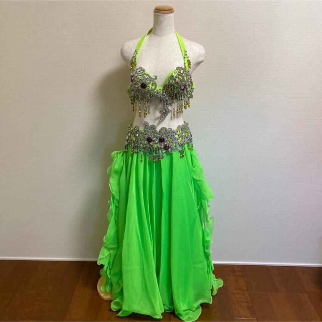 最終値下げ ベリーダンス衣装 蛍光 グリーン 汚れありの通販 by