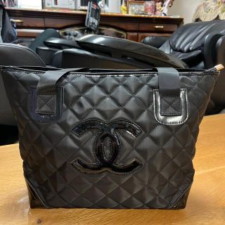 CHANEL - CHANELノベルティ キルティングトートバッグの通販 by
