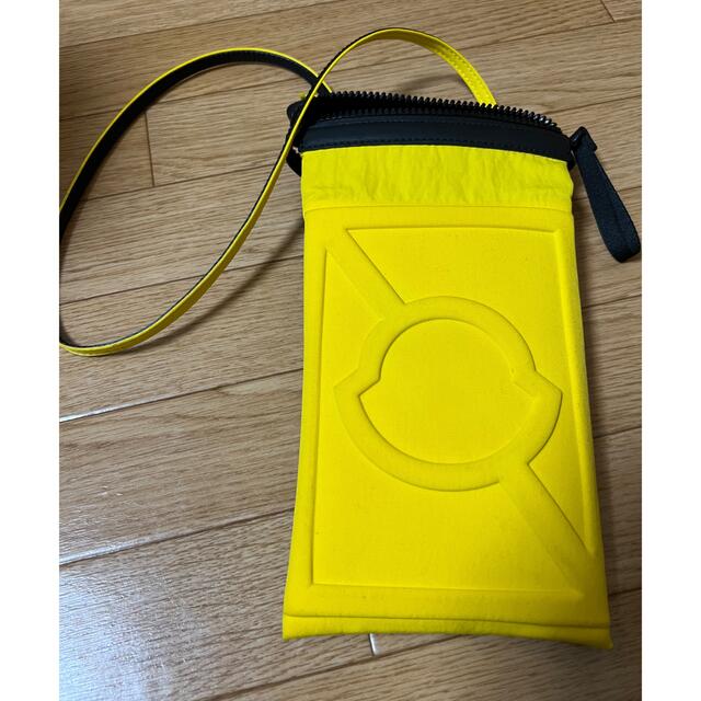MONCLER - モンクレール クレイググリーン ポーチ 黄色 ラファエルの