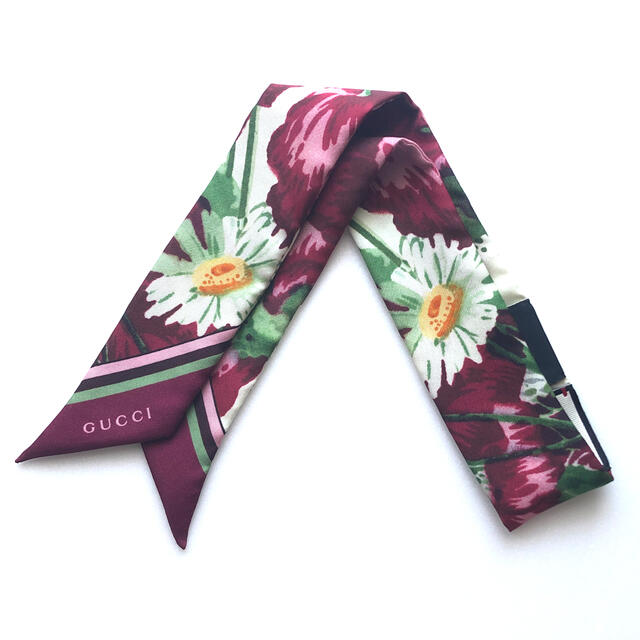 GUCCI - GUCCI 花柄 ネックボウ BTS テヒョン 着用 テテ フラワー