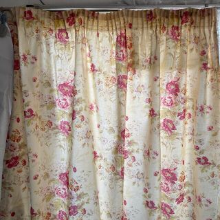 LAURA ASHLEY（カーテン）のフリマアイテム一覧