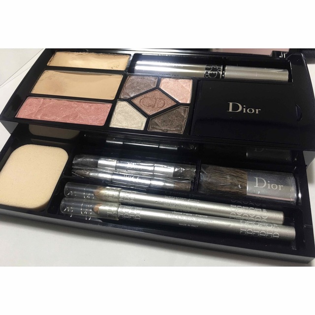 Christian Dior - クリスチャンディオール カラーデザイナー