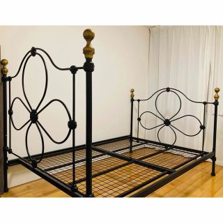 LAURA ASHLEY（ベッド/マットレス）のフリマアイテム一覧