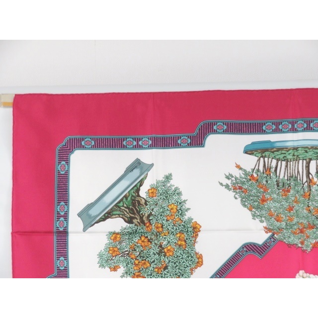 HERMES - 【最終値下げ 5/28日 01：59まで】□新同□ エルメス カレ 90