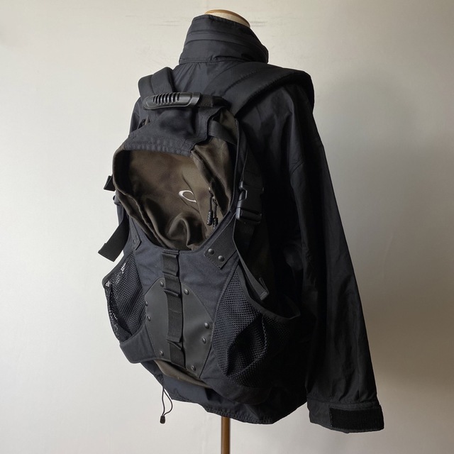 00's OAKLEY バックパック アーカイブ ICON Y2K テック