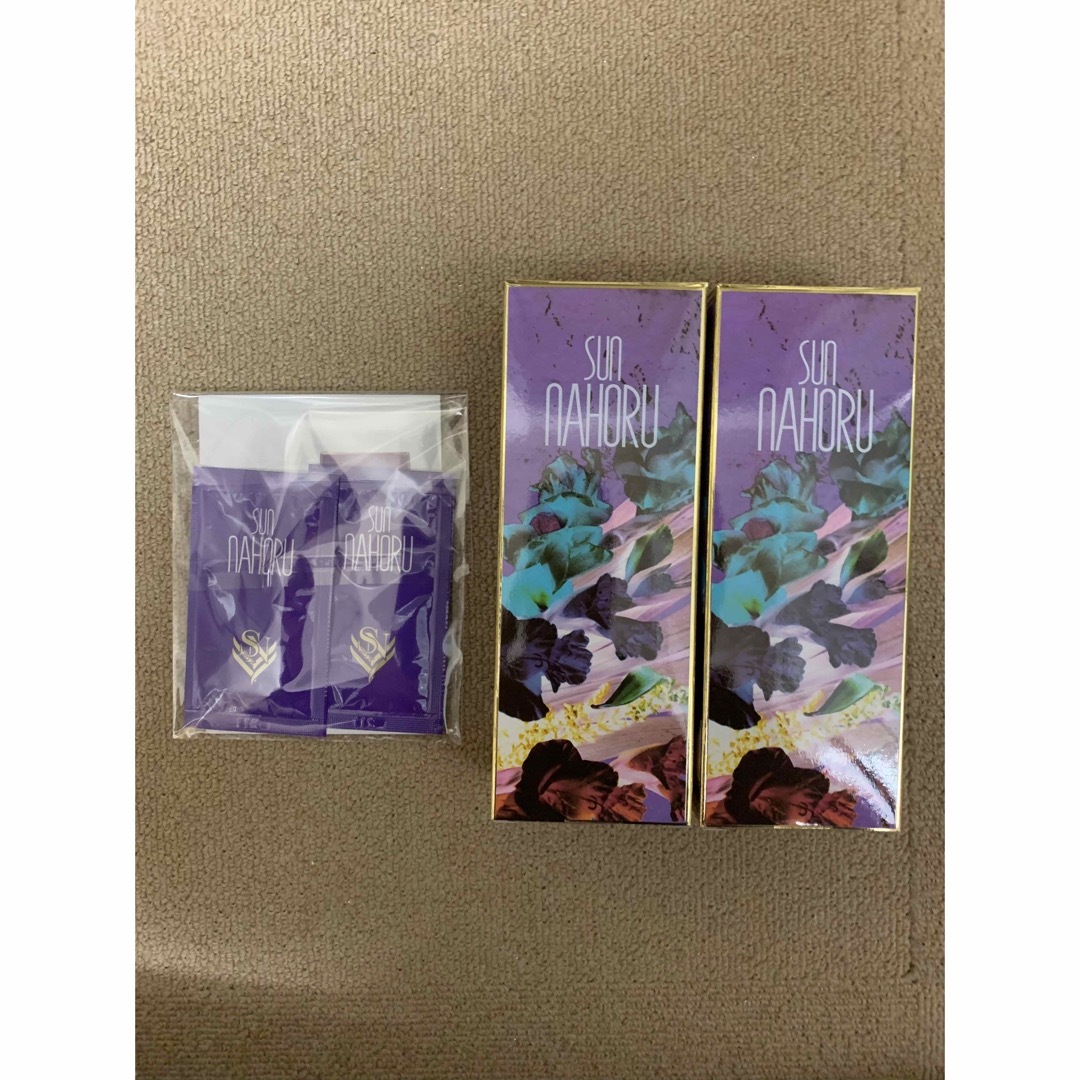 サンナホル ナチュラルトリ−トメントシャンプー 300ml 1本+携帯用